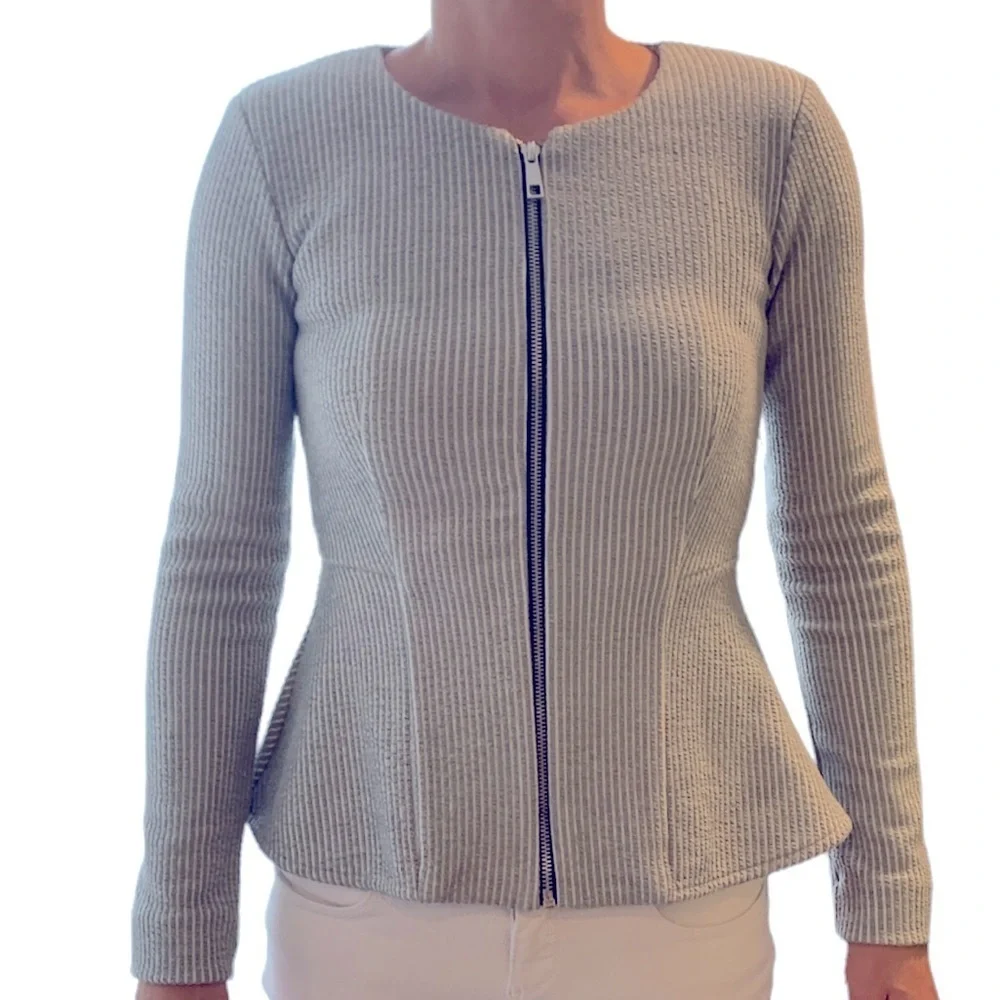 TOPSHOP Grey Knit Blazer - Picture 2 of 11